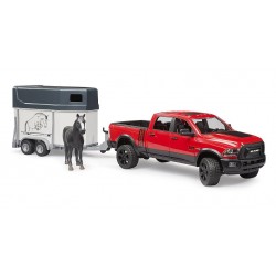 CAMIONETA RAM POWER WAGON CON REMOLQUE DE CABALLOS BRUDER - SUMINISTROS CÁMARA